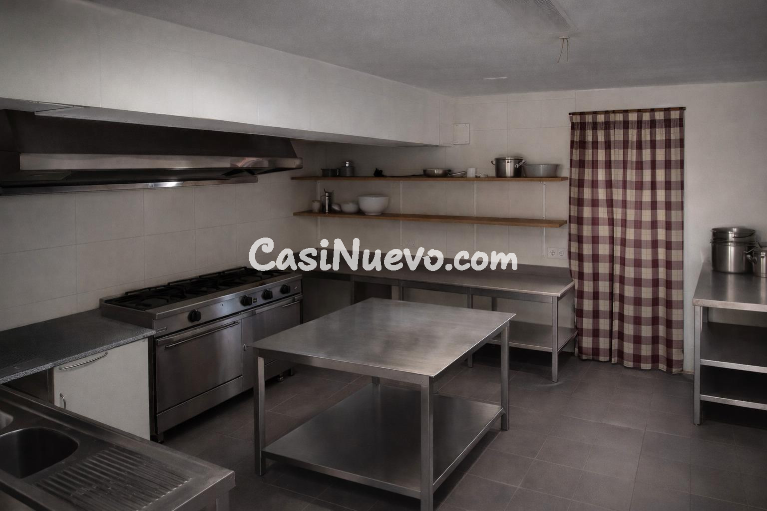 Propiedad con gran carácter y bodega subterránea tradicional - foto 11