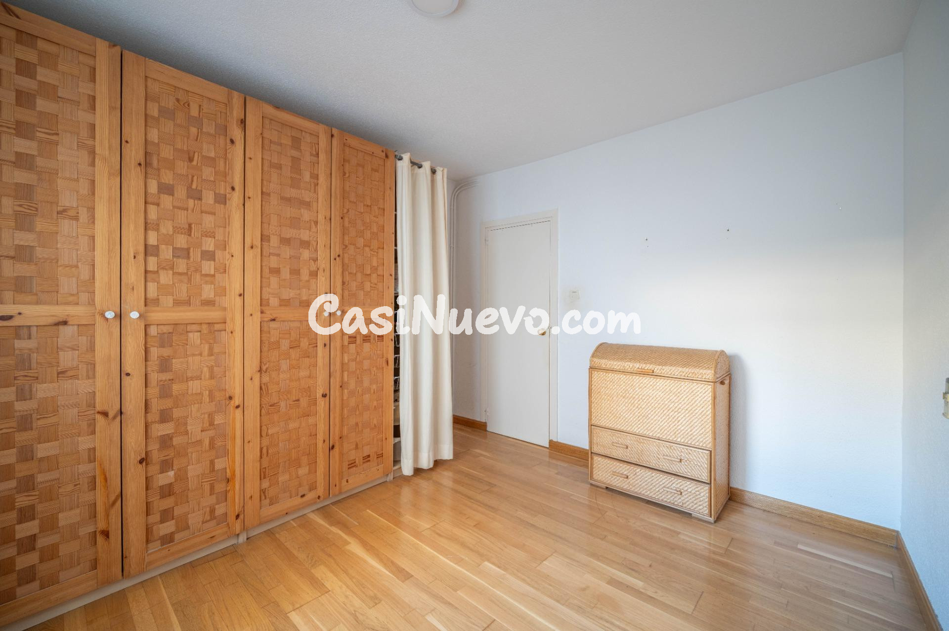 MAGNIFICO PISO CENTRICO EN QUINTA PLANTA CON calefacción Y E - foto 12