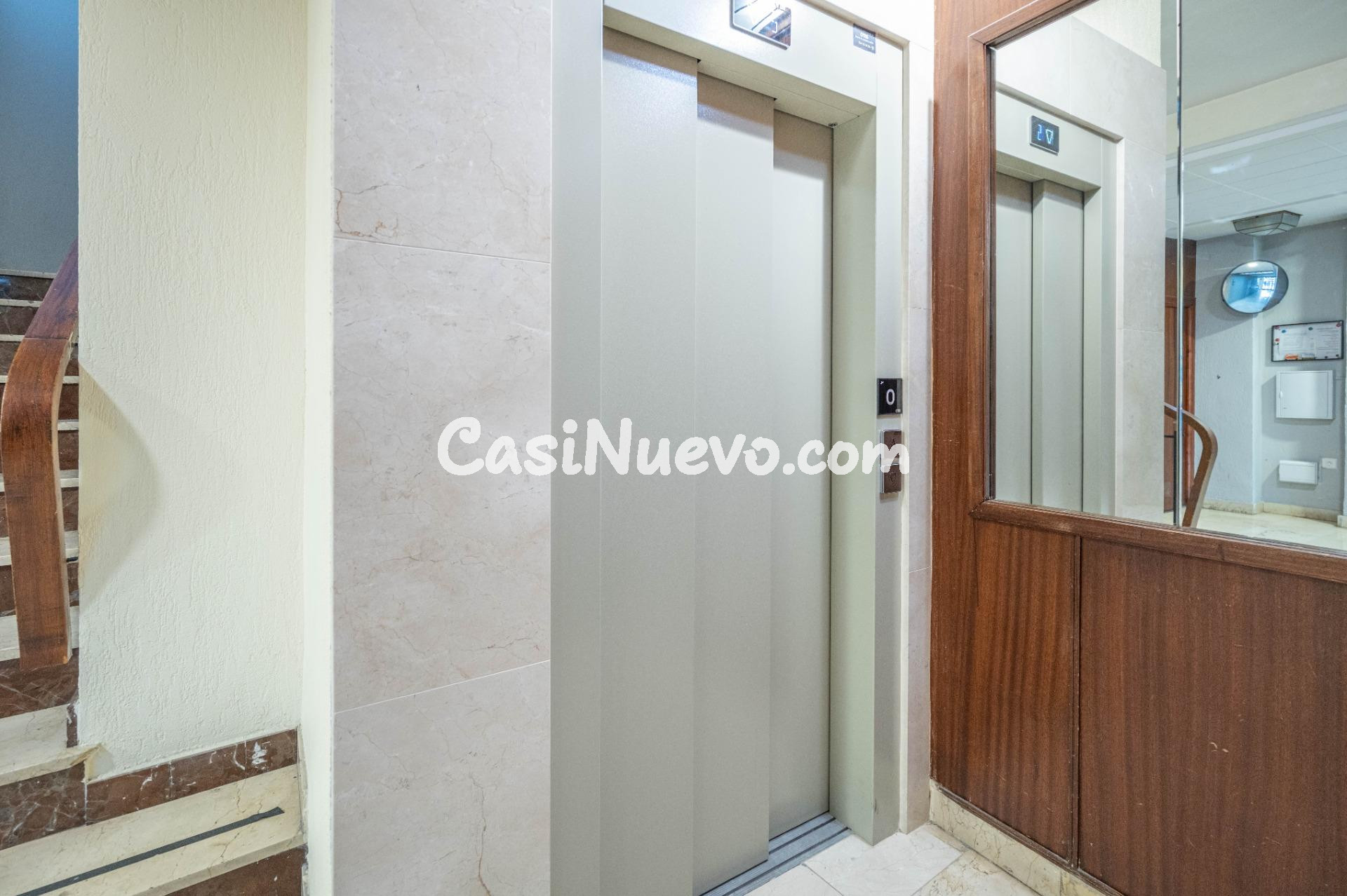 MAGNIFICO PISO CENTRICO EN QUINTA PLANTA CON calefacción Y E - foto 31