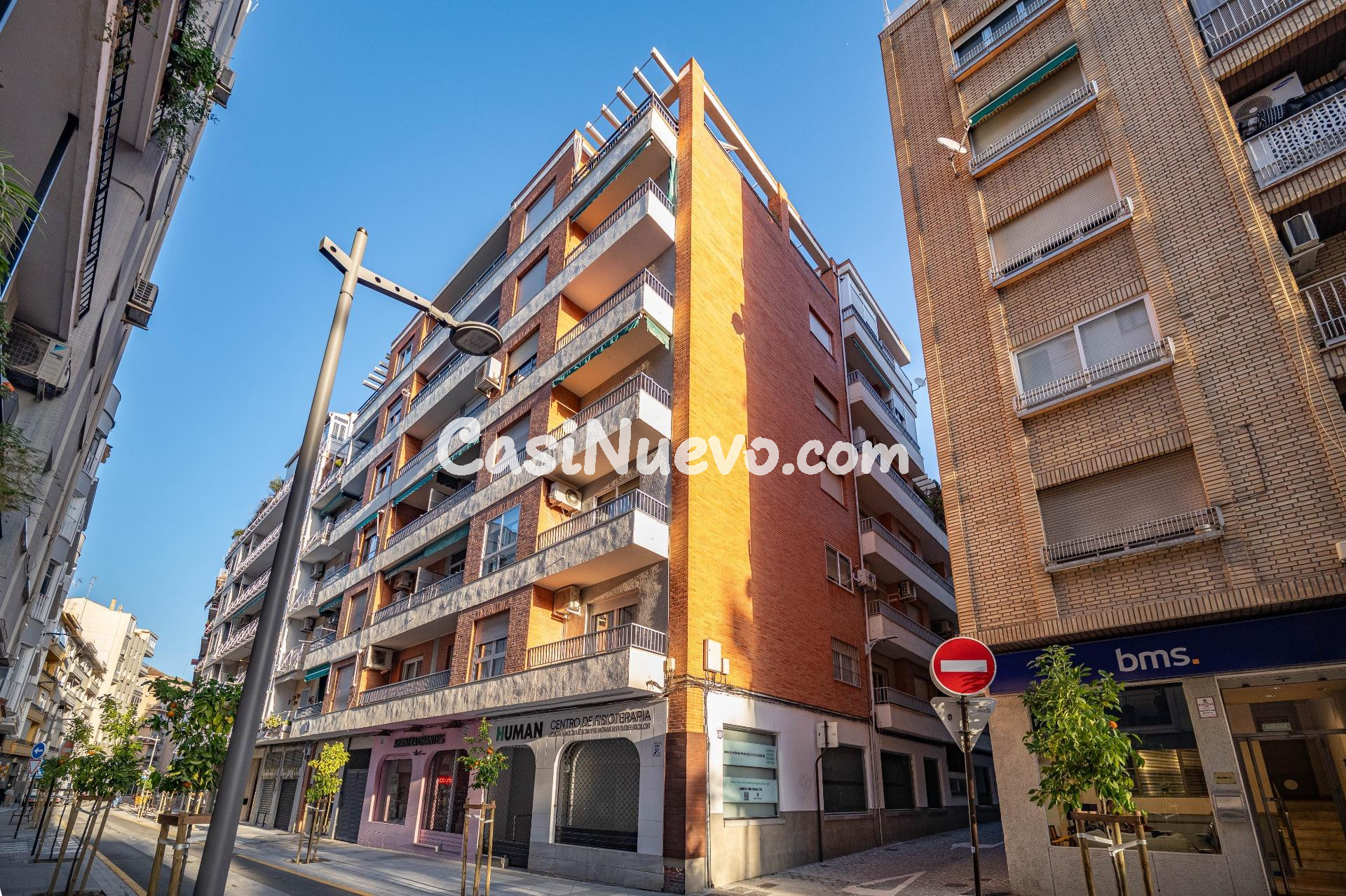 MAGNIFICO PISO CENTRICO EN QUINTA PLANTA CON calefacción Y E - foto 34