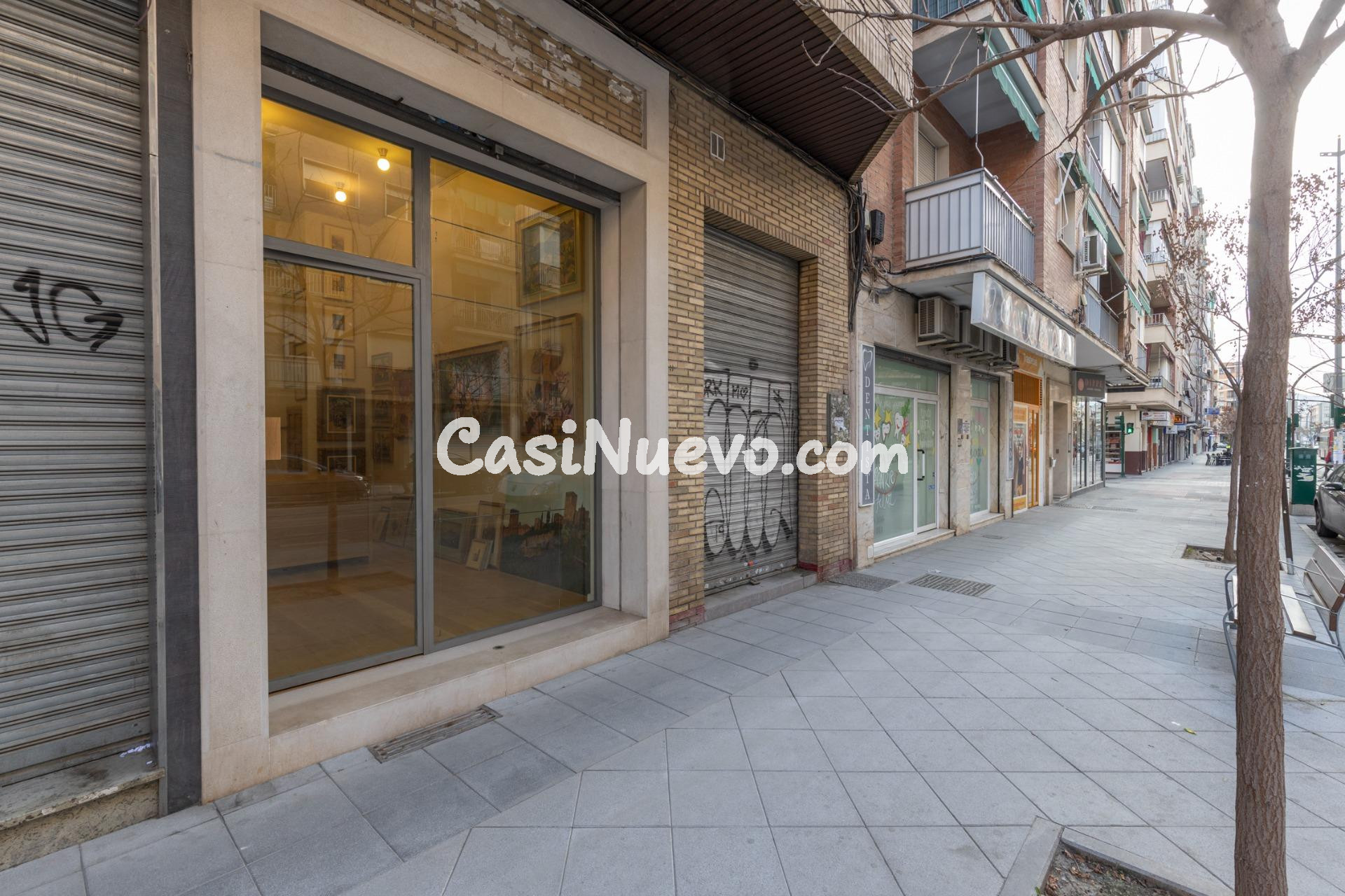 MAGNIFICO LOCAL EN ARABIAL JUNTO HIPERCOR, COMPLETAMENTE INS - foto 16