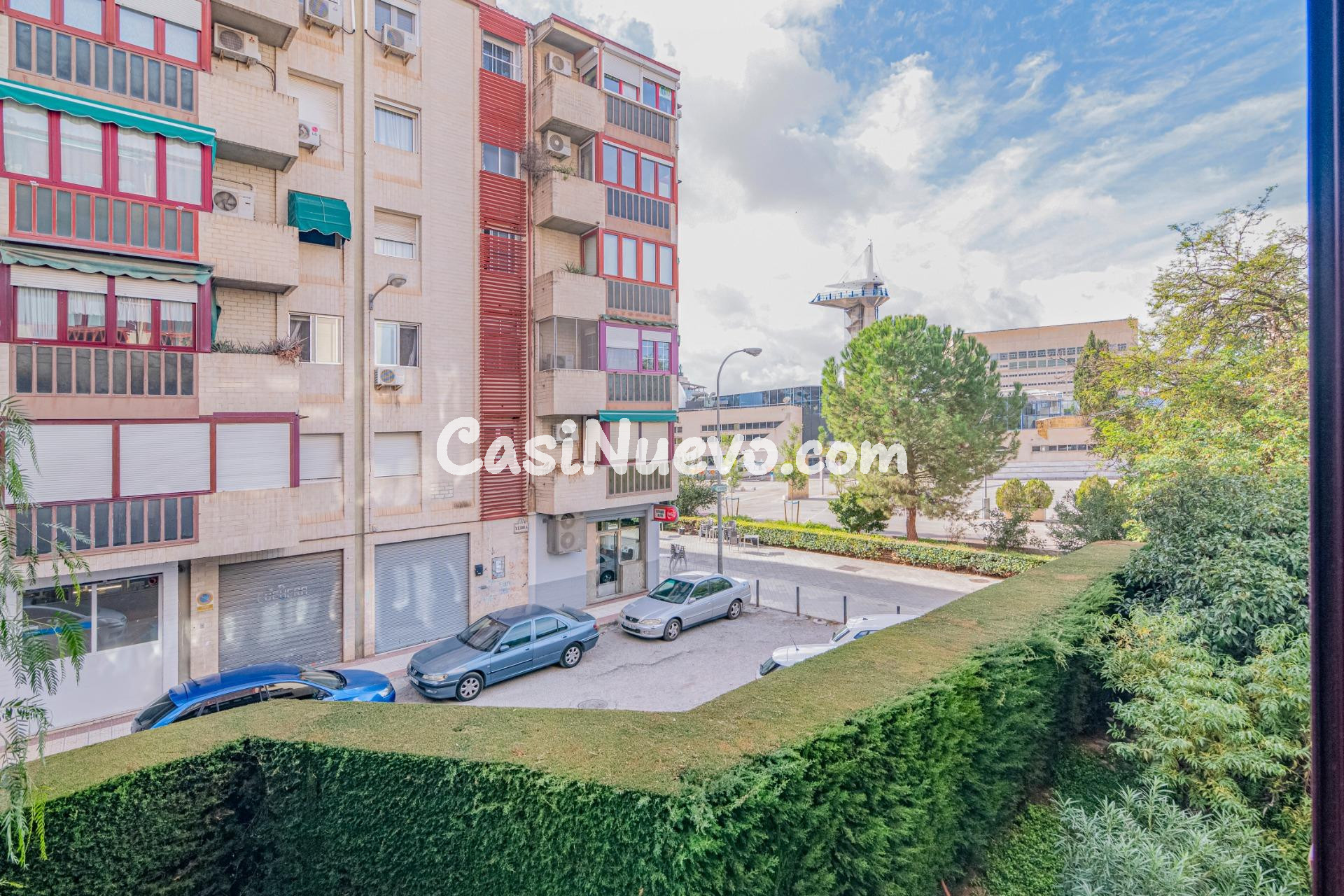 ESTUPENDO PISO EN JARDIN DE LA REINA