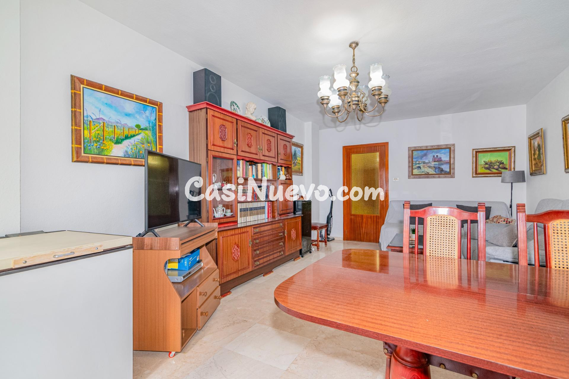 ESTUPENDO PISO EN JARDIN DE LA REINA - foto 6