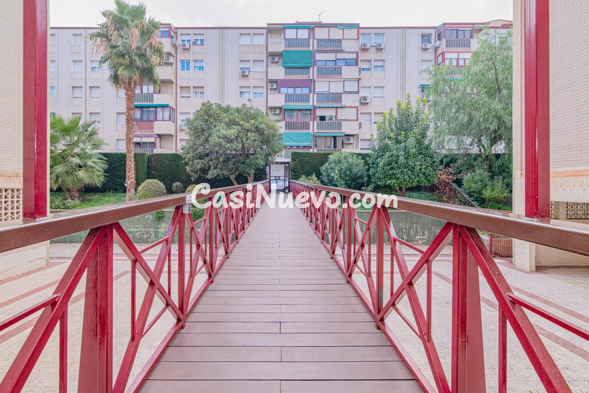 ESTUPENDO PISO EN JARDIN DE LA REINA - foto 32