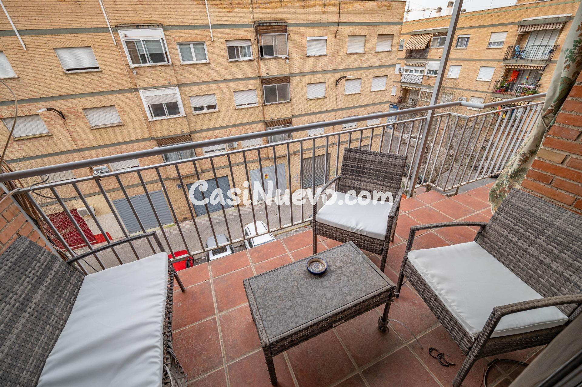 Luminoso piso exterior con terraza junto a Avenida de Dílar  - foto 12