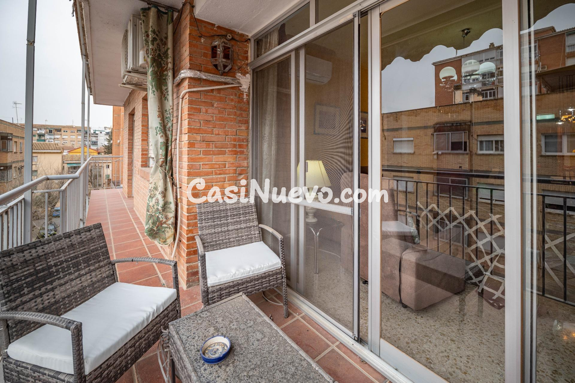 Luminoso piso exterior con terraza junto a Avenida de Dílar  - foto 14