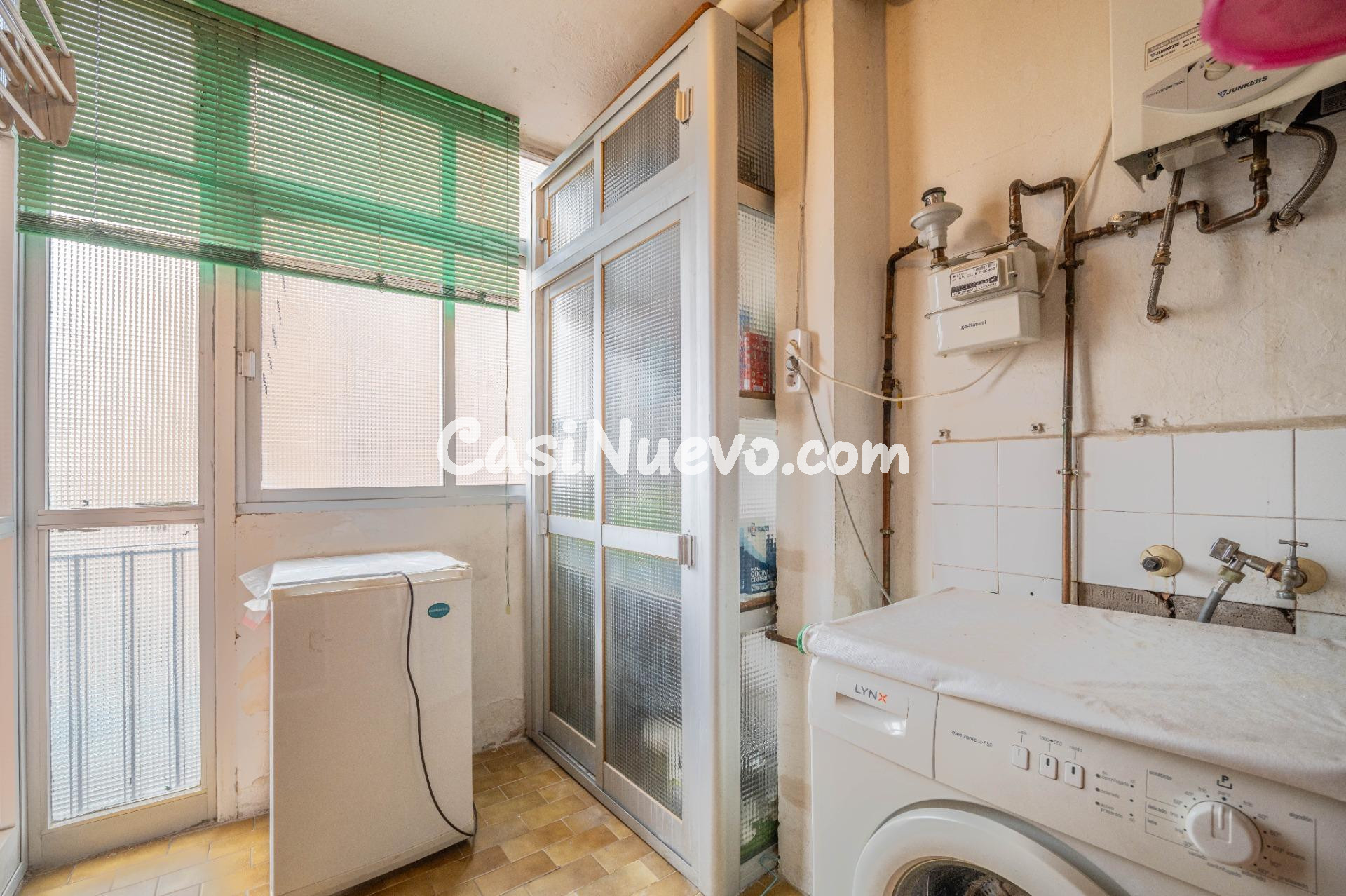 Luminoso piso exterior con terraza junto a Avenida de Dílar  - foto 28