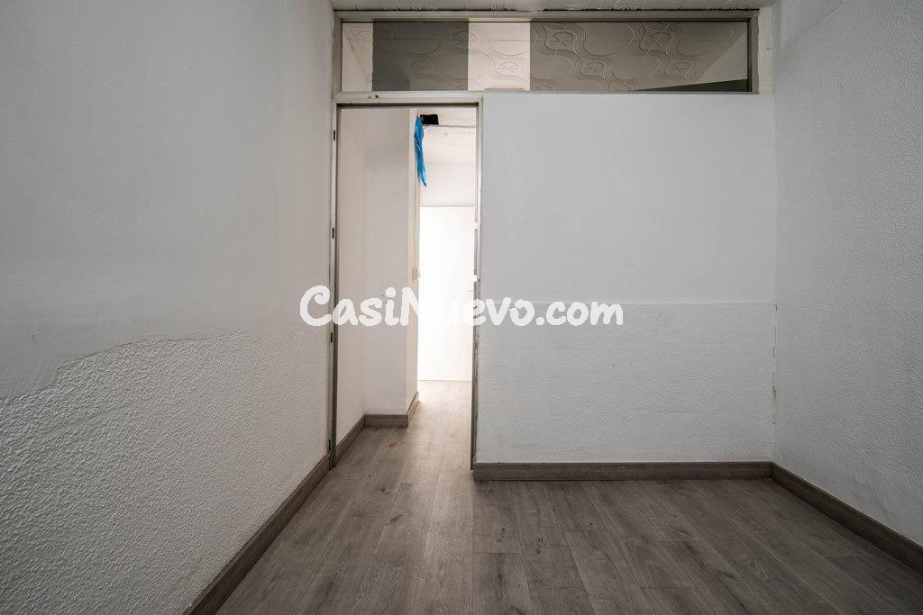 Venta de magnífico local en Avenida Doctor Olóriz - foto 20