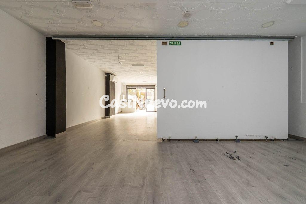 Venta de magnífico local en Avenida Doctor Olóriz - foto 23