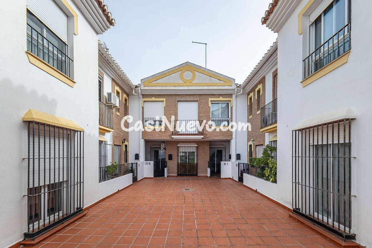 Magnífica casa unifamiliar en La Zubia, uno de los pueblos m - foto 4