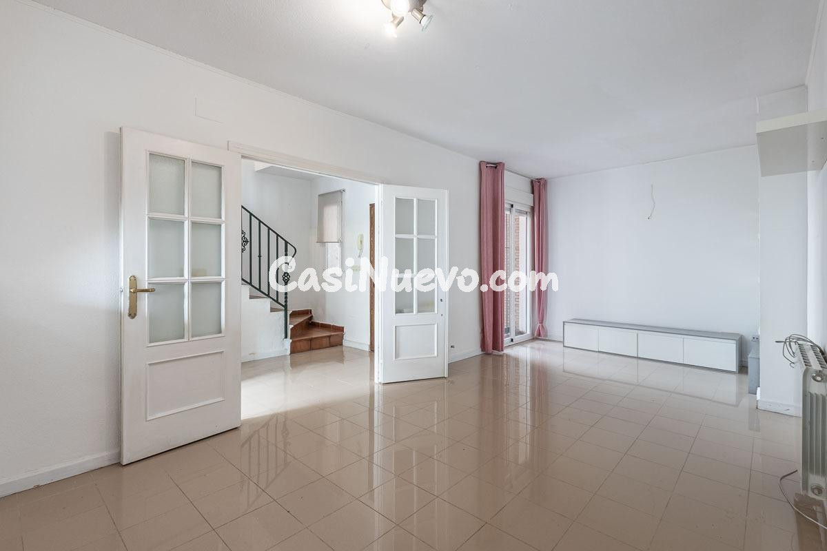 Magnífica casa unifamiliar en La Zubia, uno de los pueblos m - foto 8