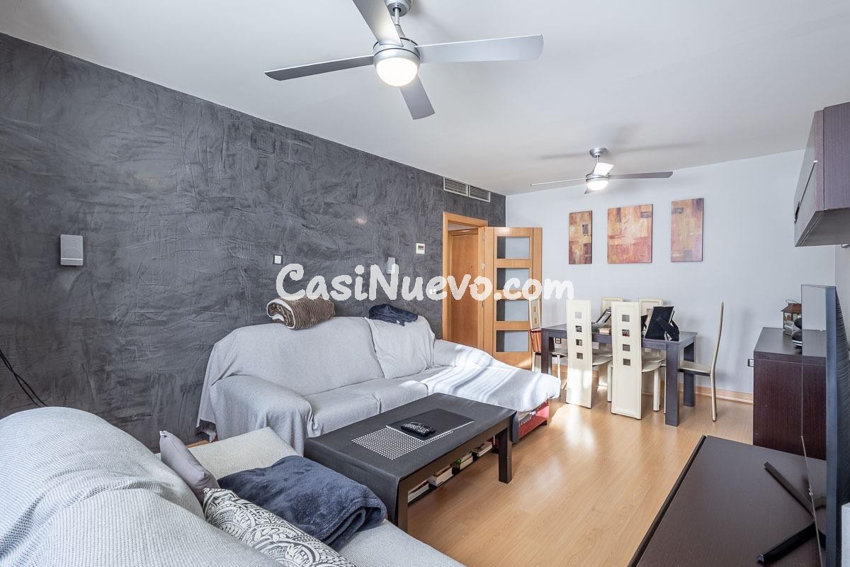 Te presento un piso muy céntrico en Ogíjares de tres habitac - foto 9