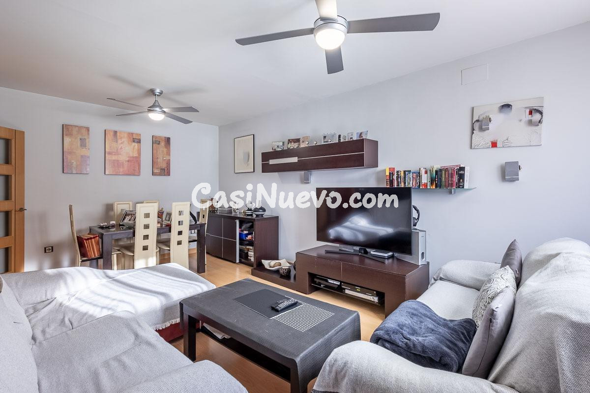 Te presento un piso muy céntrico en Ogíjares de tres habitac - foto 12