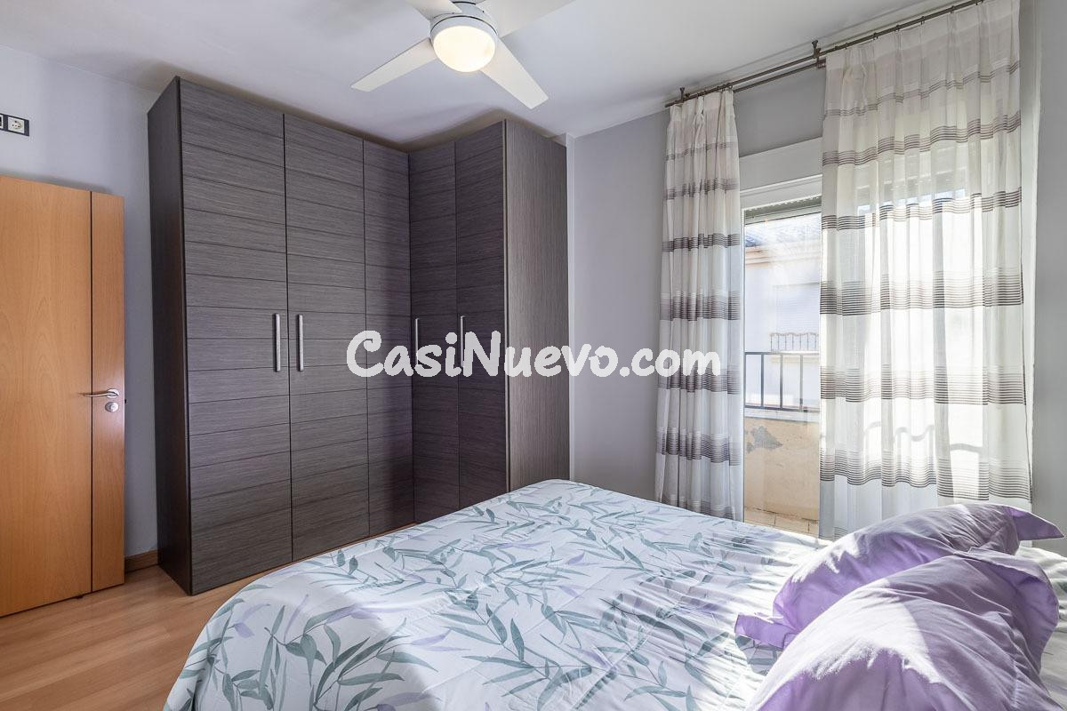 Te presento un piso muy céntrico en Ogíjares de tres habitac - foto 14