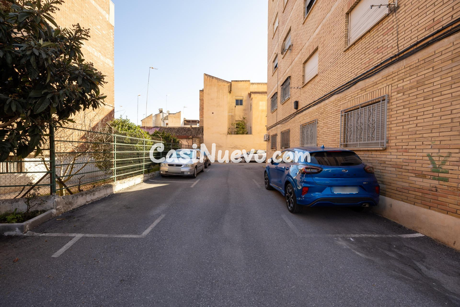 Tu próximo hogar en Calle Carmen de Icaza a 10 minutos de la - foto 3