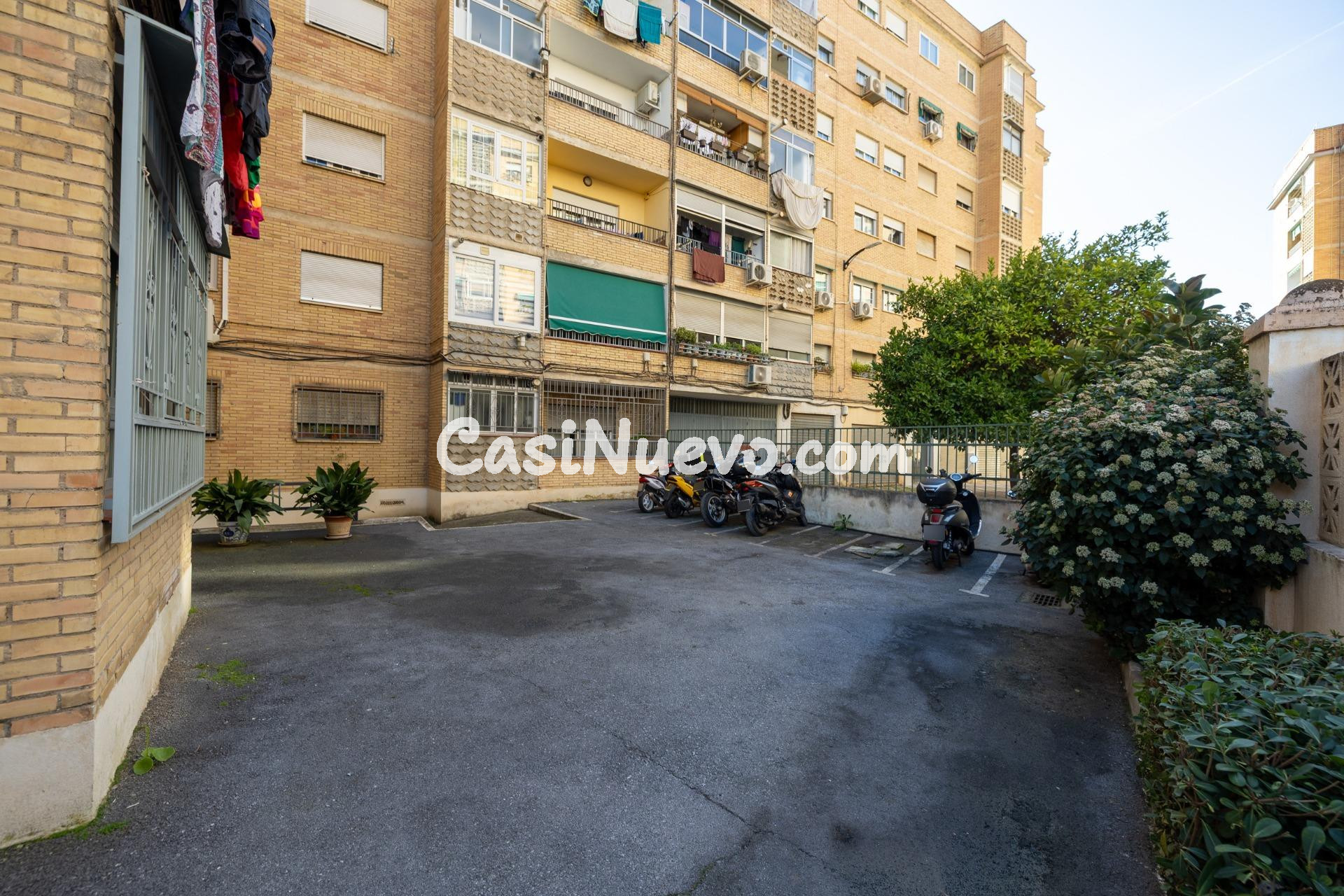 Tu próximo hogar en Calle Carmen de Icaza a 10 minutos de la - foto 31