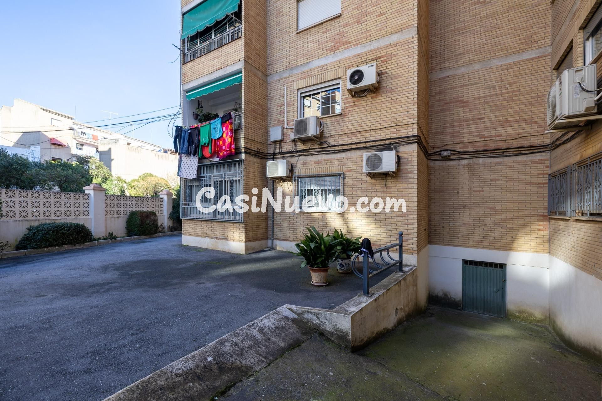 Tu próximo hogar en Calle Carmen de Icaza a 10 minutos de la - foto 32