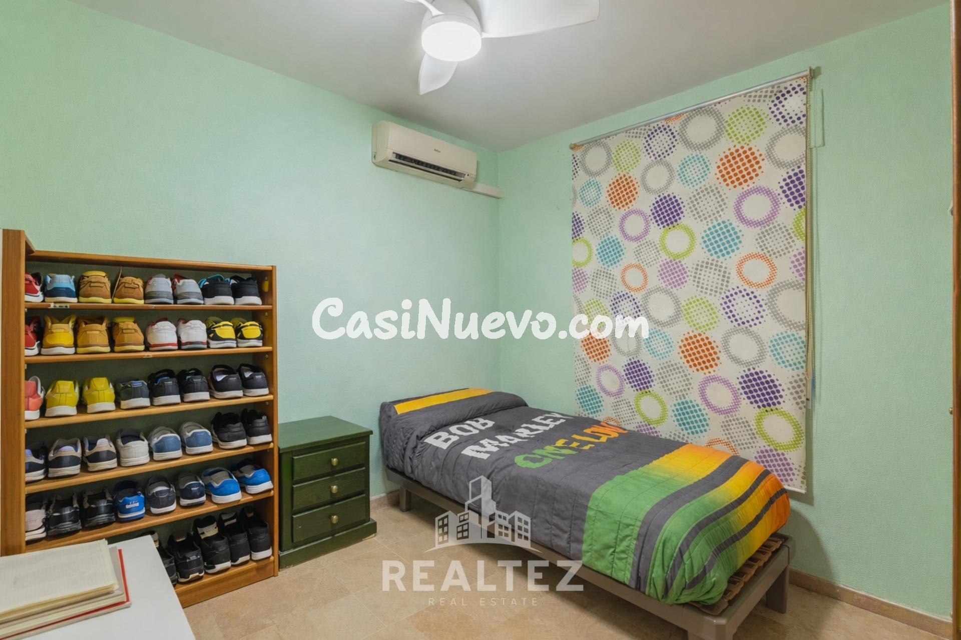 Unifamiliar de 6 dormitorios más buhardilla en Res. El Ángel - foto 10