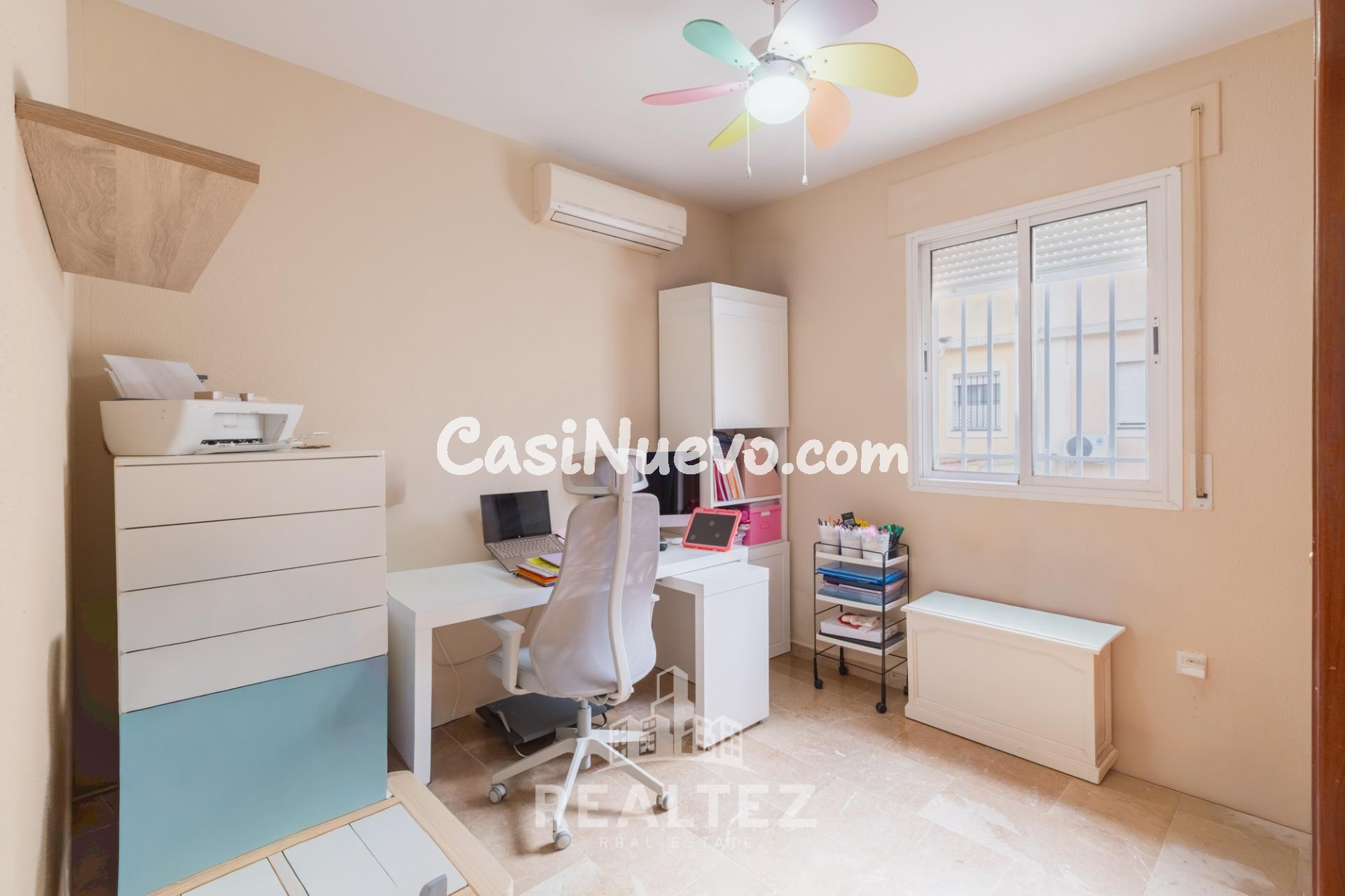 Unifamiliar de 6 dormitorios más buhardilla en Res. El Ángel - foto 20