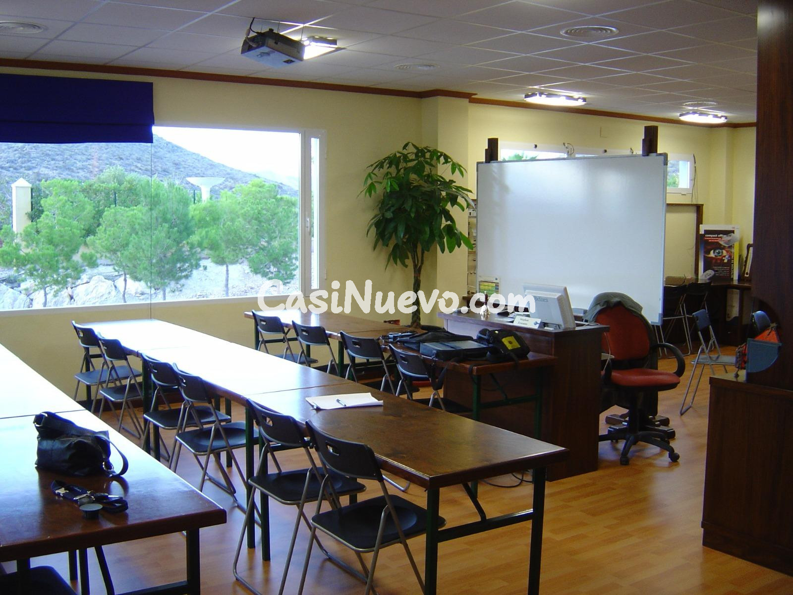 Bajo con posibilidad de cambio de uso a vivienda en Bonalba, - foto 3