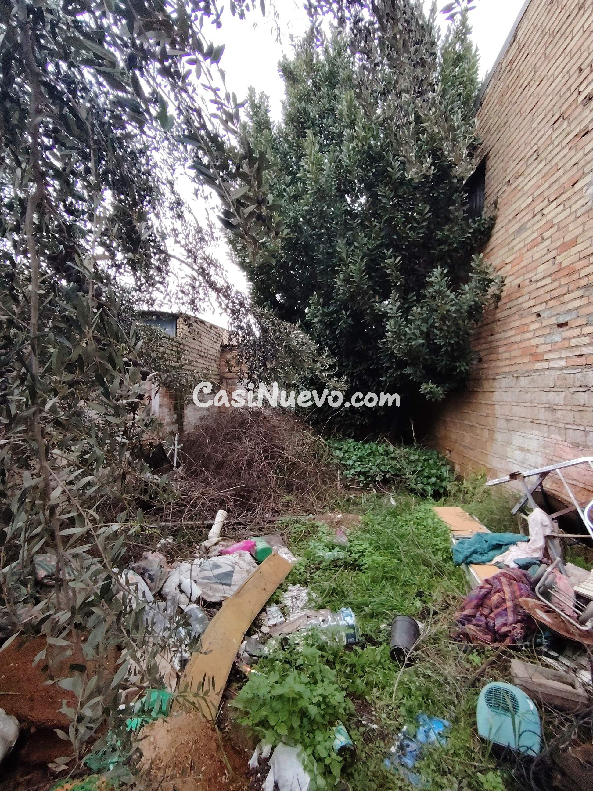 CASA ADOSADA DE PLANTA BAJA EN BRENES 178 M2 DE PARCELA - foto 17