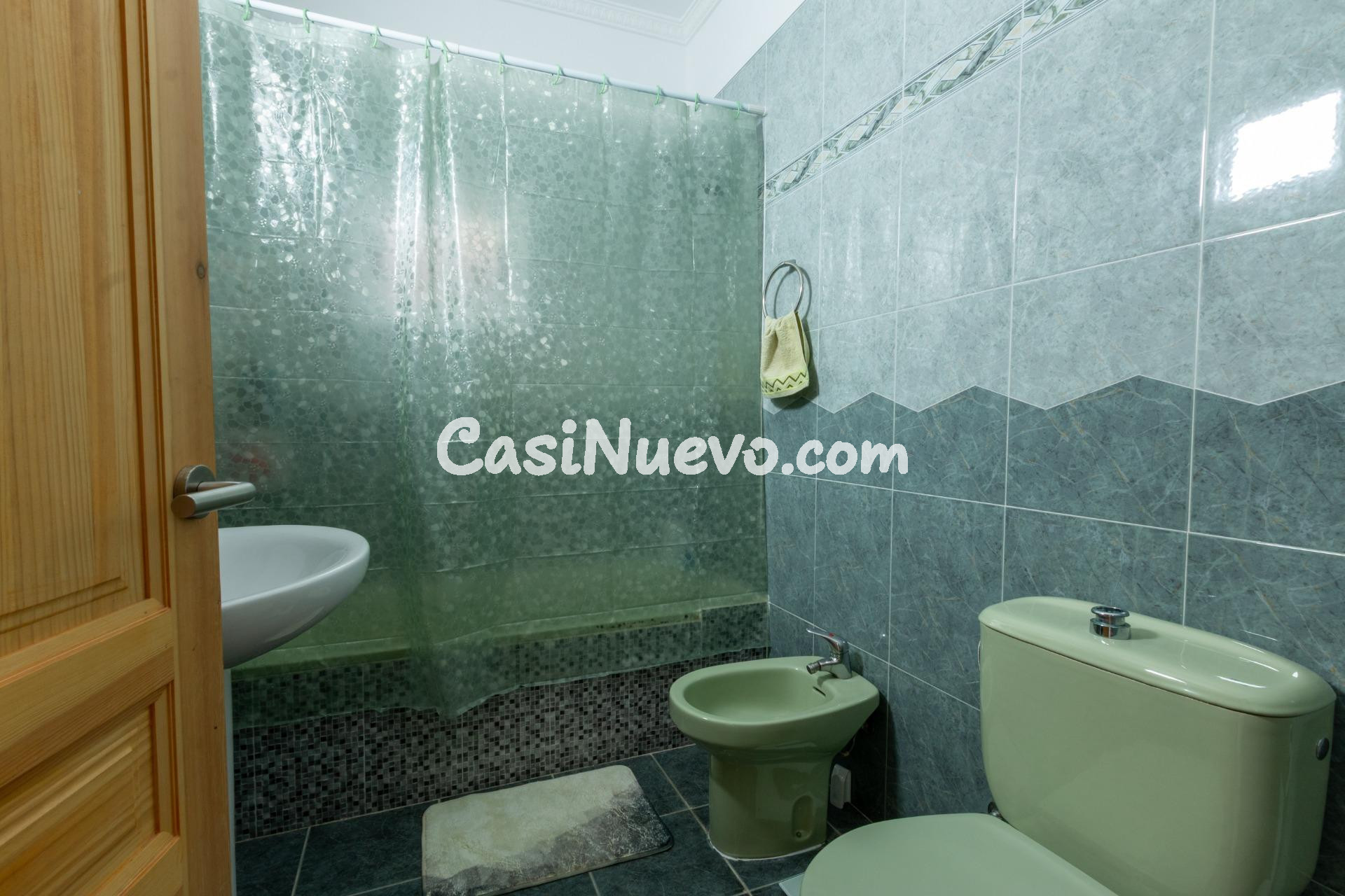 CHALET INDEPENDIENTE DE DOS PLANTAS EN PUNTA ARAYA, CANDELAR - foto 28