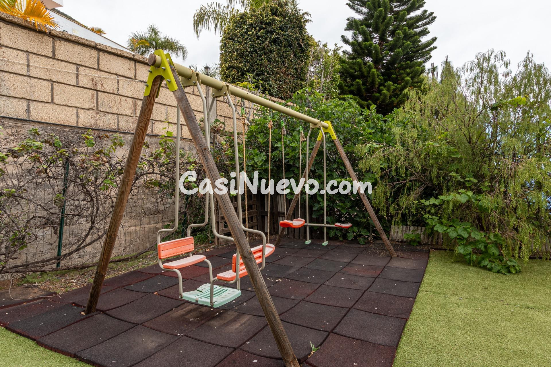 CHALET INDEPENDIENTE DE DOS PLANTAS EN PUNTA ARAYA, CANDELAR - foto 46