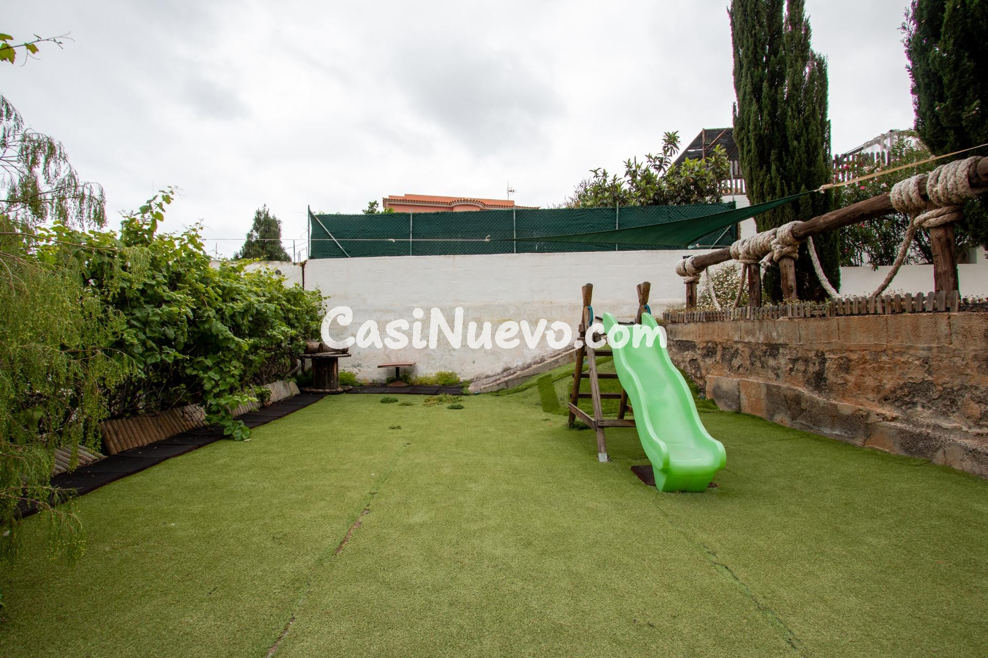 CHALET INDEPENDIENTE DE DOS PLANTAS EN PUNTA ARAYA, CANDELAR - foto 47