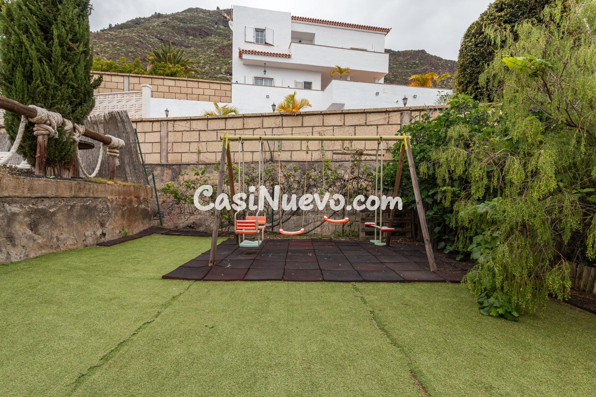 CHALET INDEPENDIENTE DE DOS PLANTAS EN PUNTA ARAYA, CANDELAR - foto 48