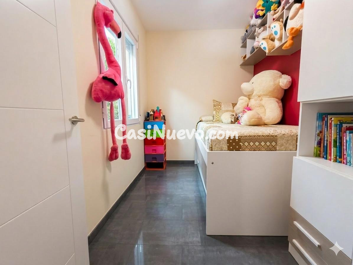 Casa Pareada en Villarta, Cuenca - Espacio y Comodidad para  - foto 10