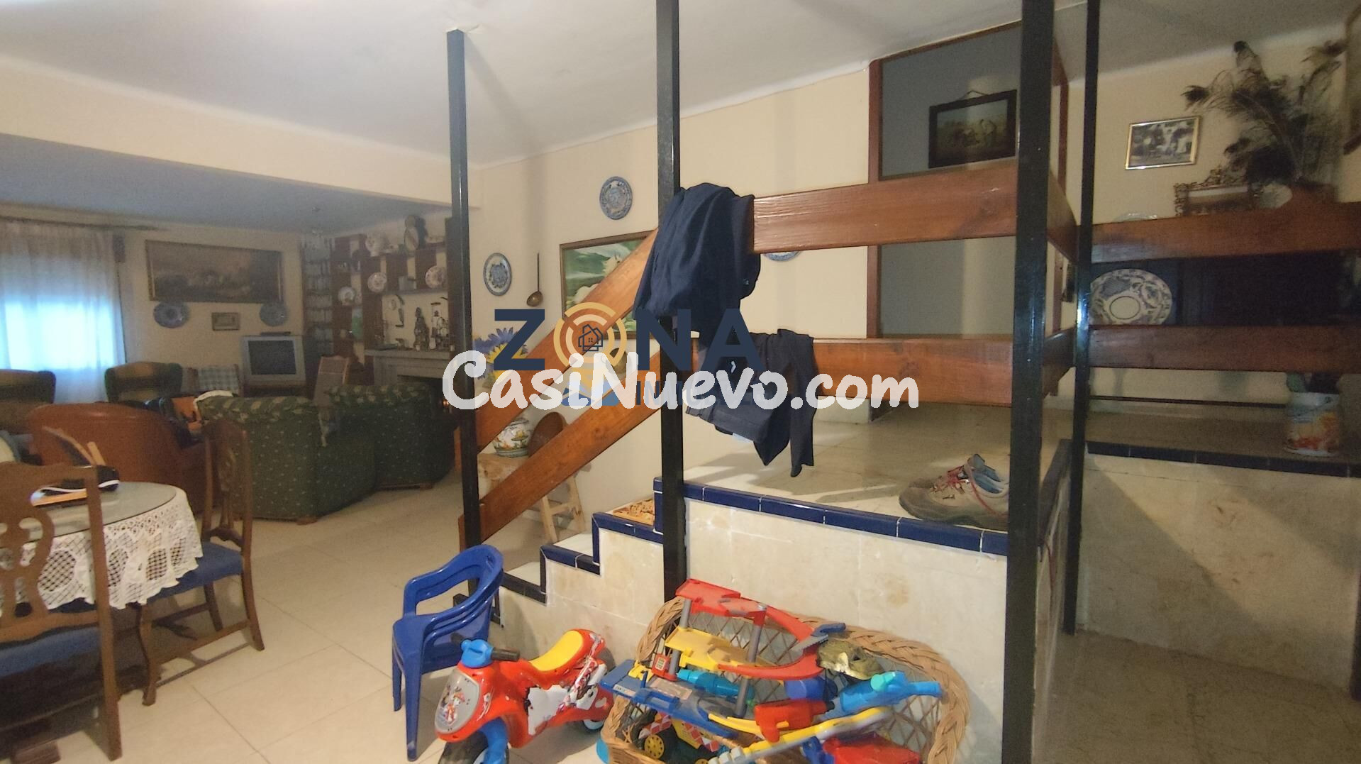 CHALET CON PISCINA EN PARCELA DE 4.700M2 EN EL MONTE DEL CAS - foto 48