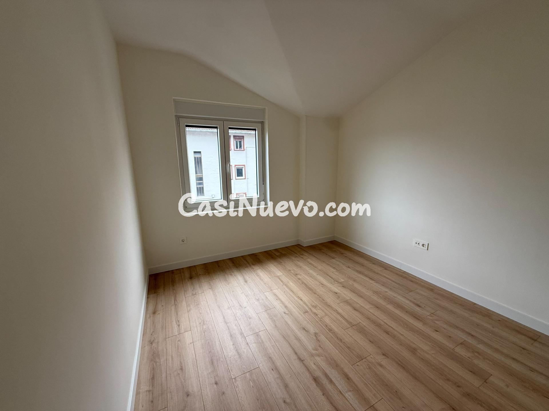 VIVIENDA RENOVADA EN ALQUILER EN MORLANS - DONOSTIA - foto 9