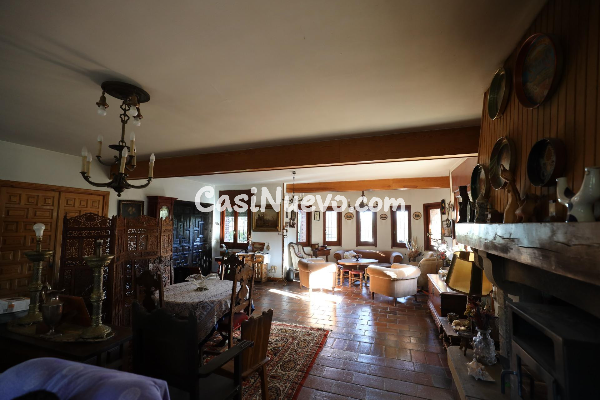 Mansión residencial: Privacidad, naturaleza y gran potencial - foto 4