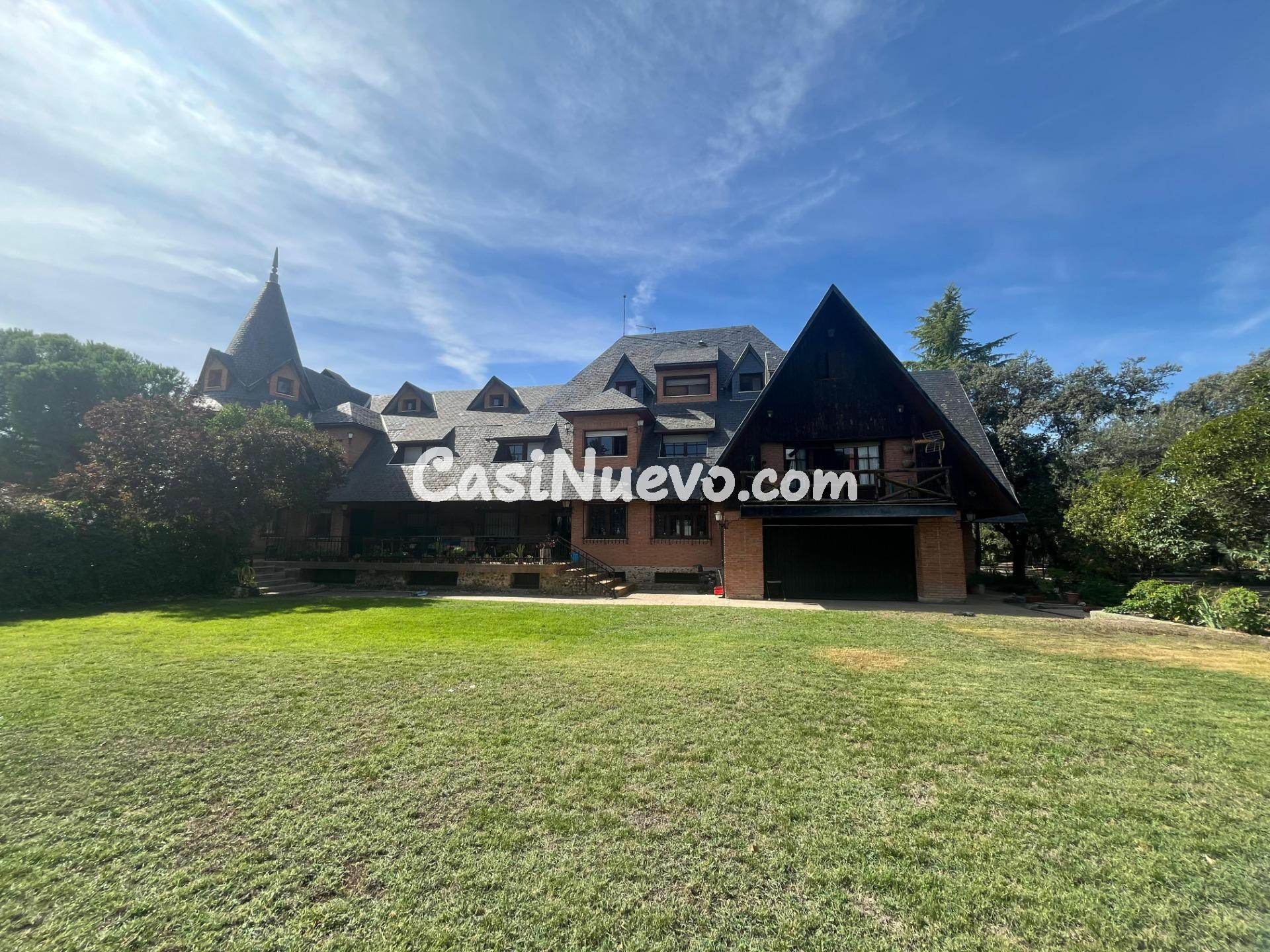 Mansión residencial: Privacidad, naturaleza y gran potencial - foto 20