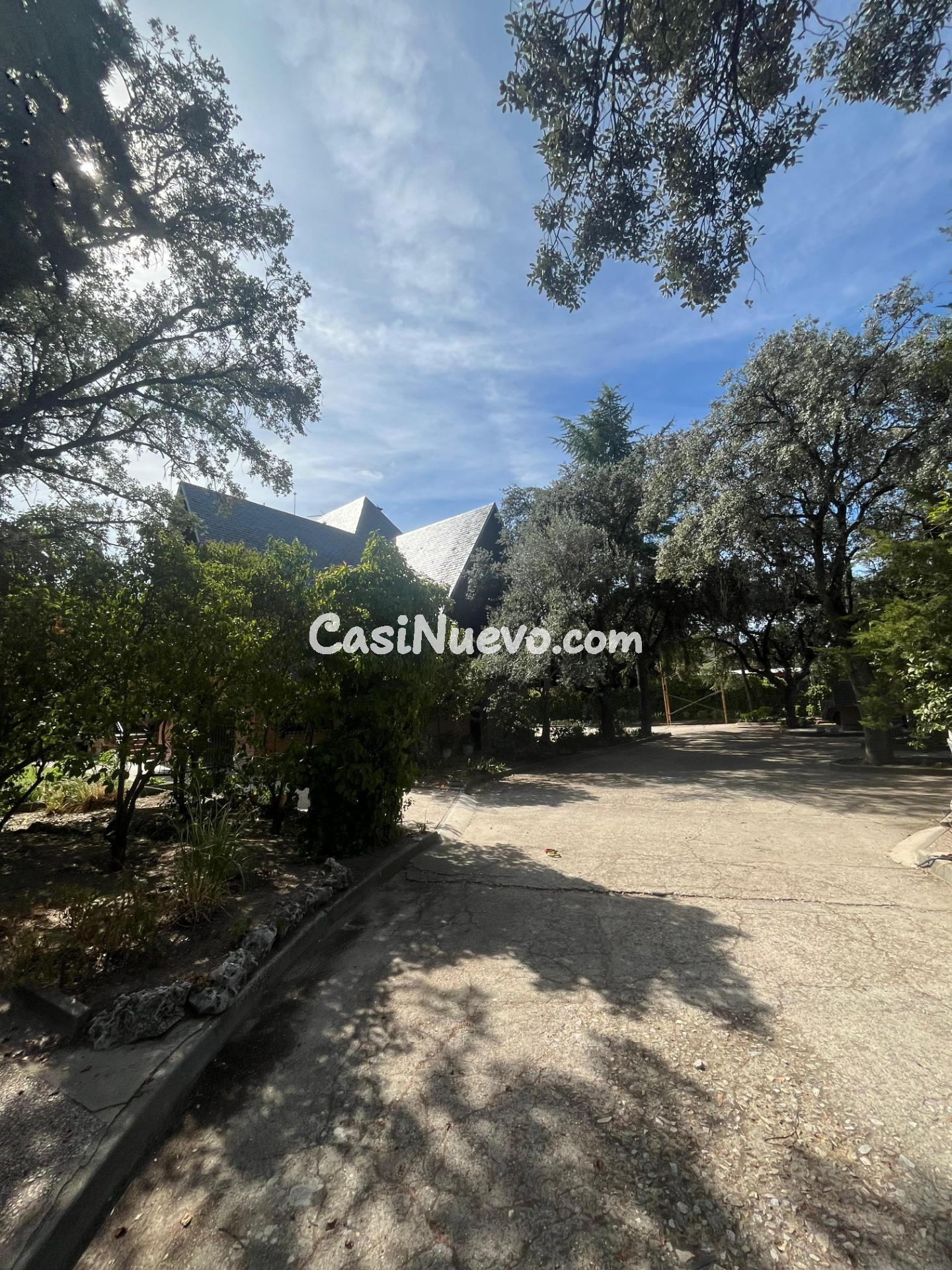 Mansión residencial: Privacidad, naturaleza y gran potencial - foto 23