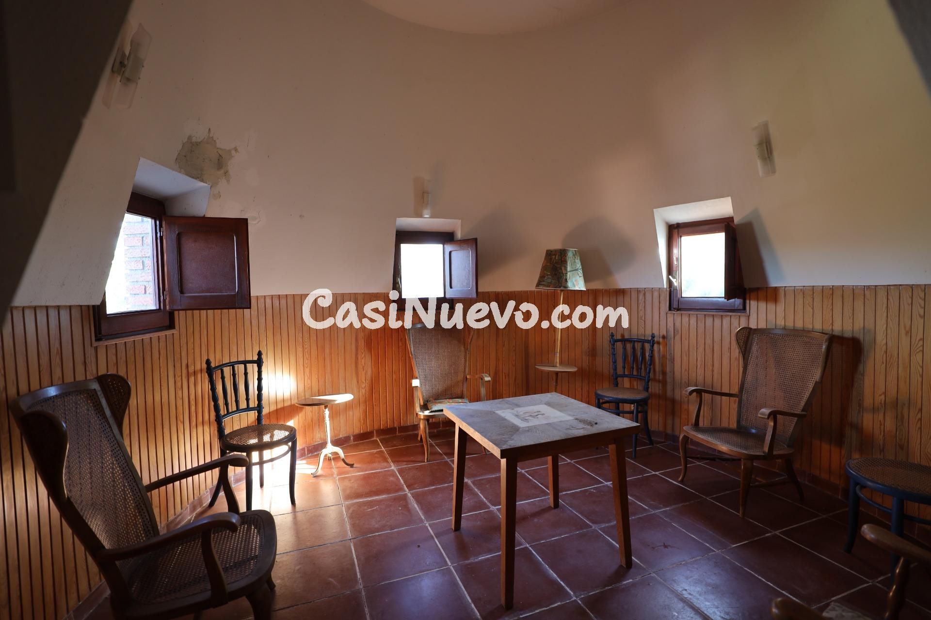 Mansión residencial: Privacidad, naturaleza y gran potencial - foto 27