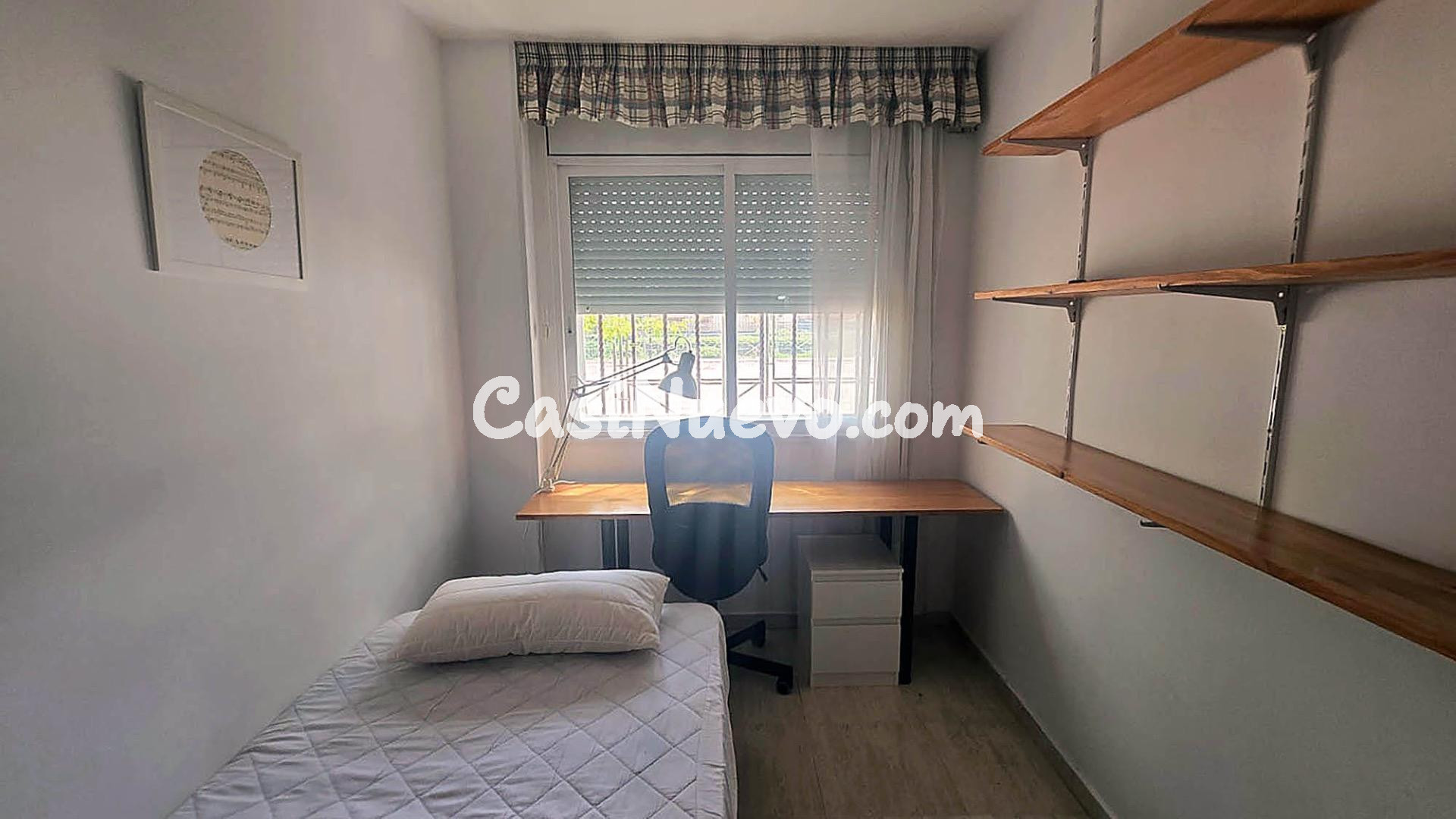 ALTA RENTABILIDAD PISO CON TERRAZA Y PLAZA DE GARAJE EN LA C - foto 13