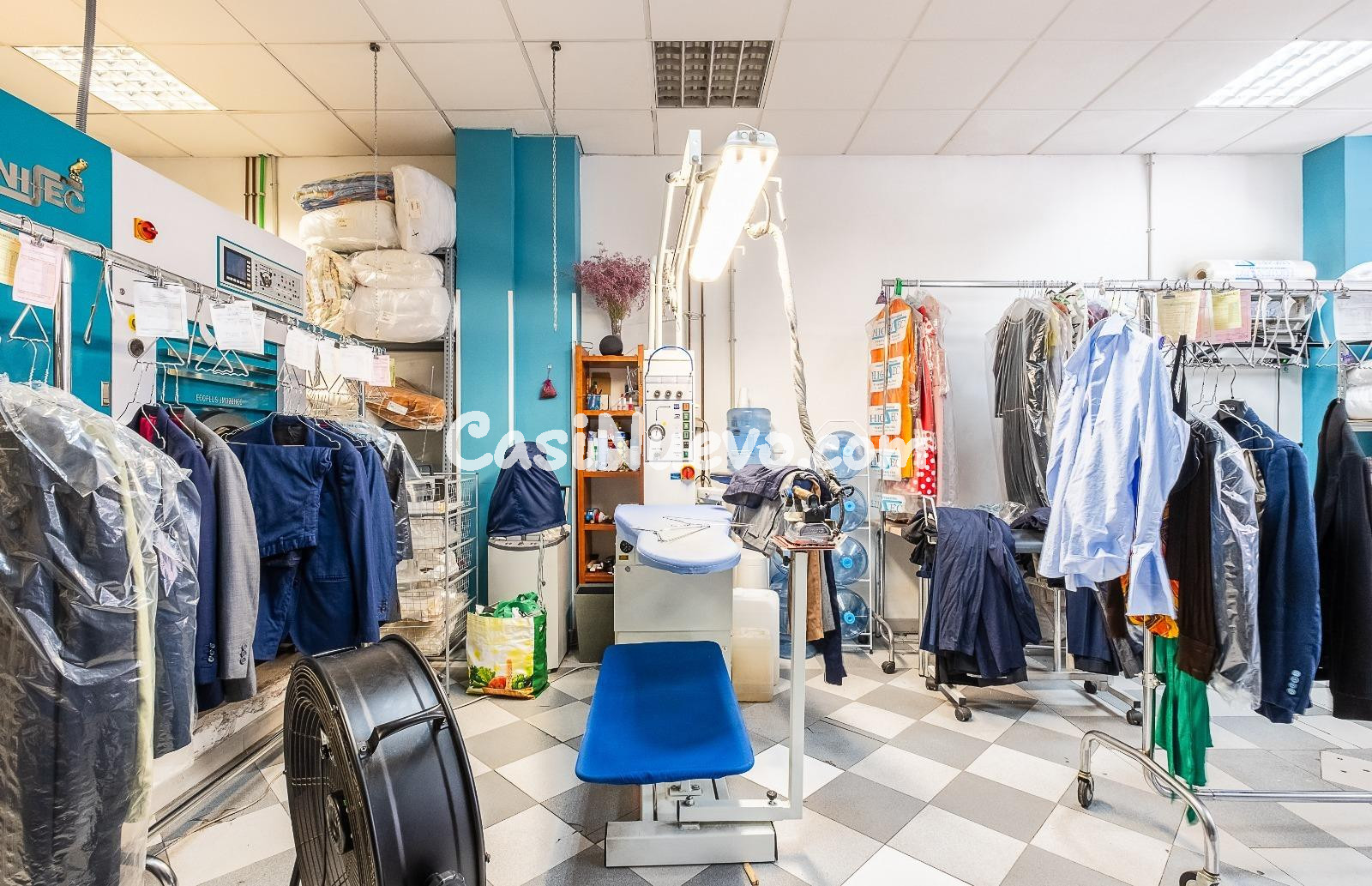 Local Comercial en Venta en Arguelles, Distrito Moncloa - foto 4