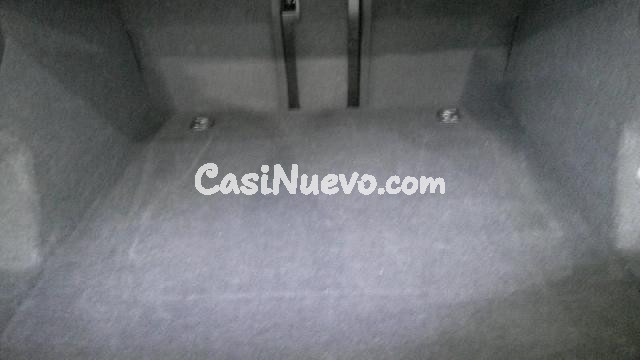 PORSCHE - Taycan - Electrico 381CV - foto 18