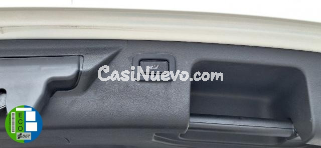 LAND ROVER - Discovery Sport - D165 AWD Auto MHEV SE - foto 10