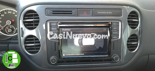 VOLKSWAGEN - Tiguan -  2.0 TDI 110CV Sport & Style BMT - foto 17