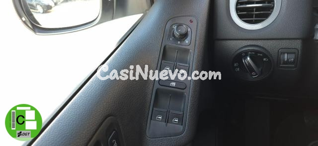 VOLKSWAGEN - Tiguan -  2.0 TDI 110CV Sport & Style BMT - foto 29