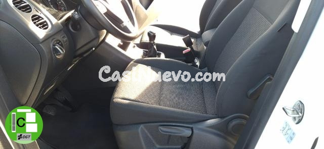 VOLKSWAGEN - Tiguan -  2.0 TDI 110CV Sport & Style BMT - foto 30