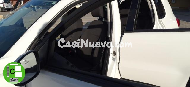 VOLKSWAGEN - Tiguan -  2.0 TDI 110CV Sport & Style BMT - foto 32