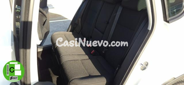 VOLKSWAGEN - Tiguan -  2.0 TDI 110CV Sport & Style BMT - foto 35