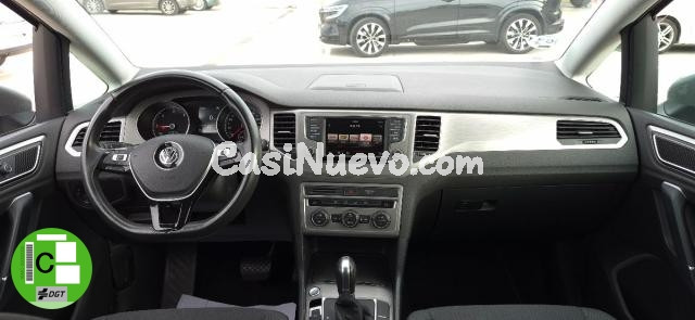 VOLKSWAGEN - Golf Sportsvan - Advance 1.6 TDI BMT 110 CV DSG - foto 11