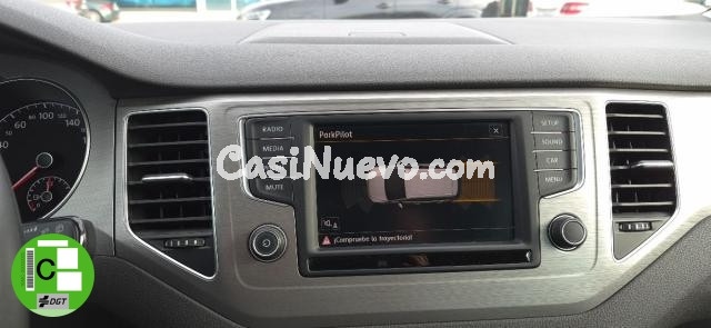 VOLKSWAGEN - Golf Sportsvan - Advance 1.6 TDI BMT 110 CV DSG - foto 14