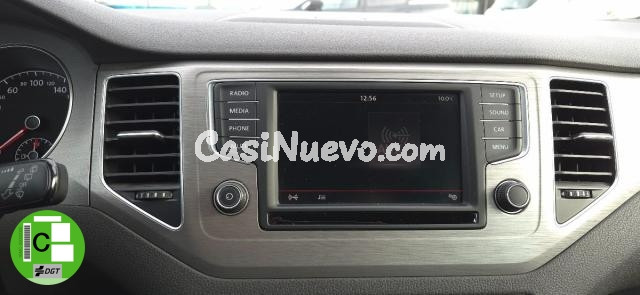 VOLKSWAGEN - Golf Sportsvan - Advance 1.6 TDI BMT 110 CV DSG - foto 16