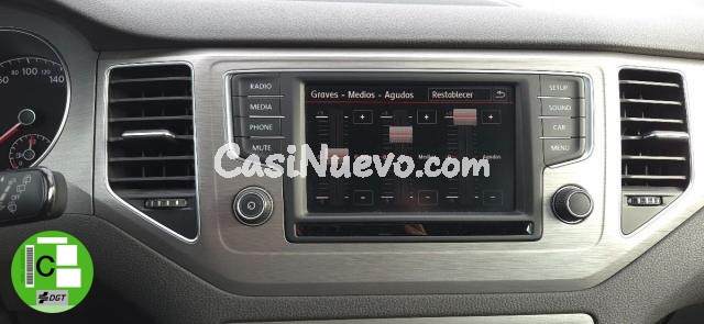 VOLKSWAGEN - Golf Sportsvan - Advance 1.6 TDI BMT 110 CV DSG - foto 19