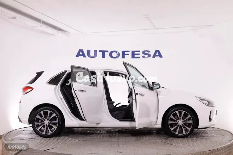 Hyundai i30 - foto 8